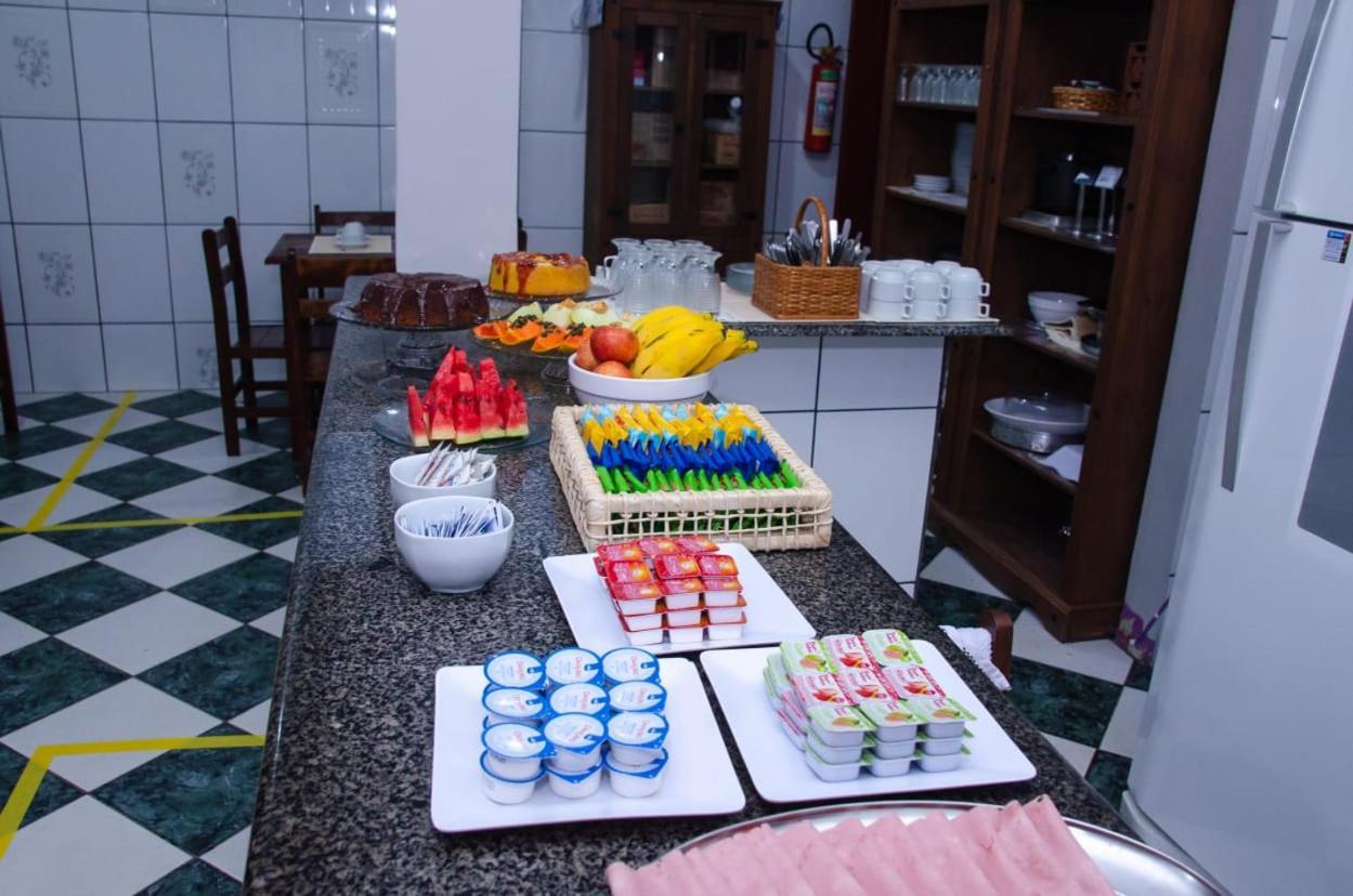 Pouso Trindade Hotel Kültér fotó